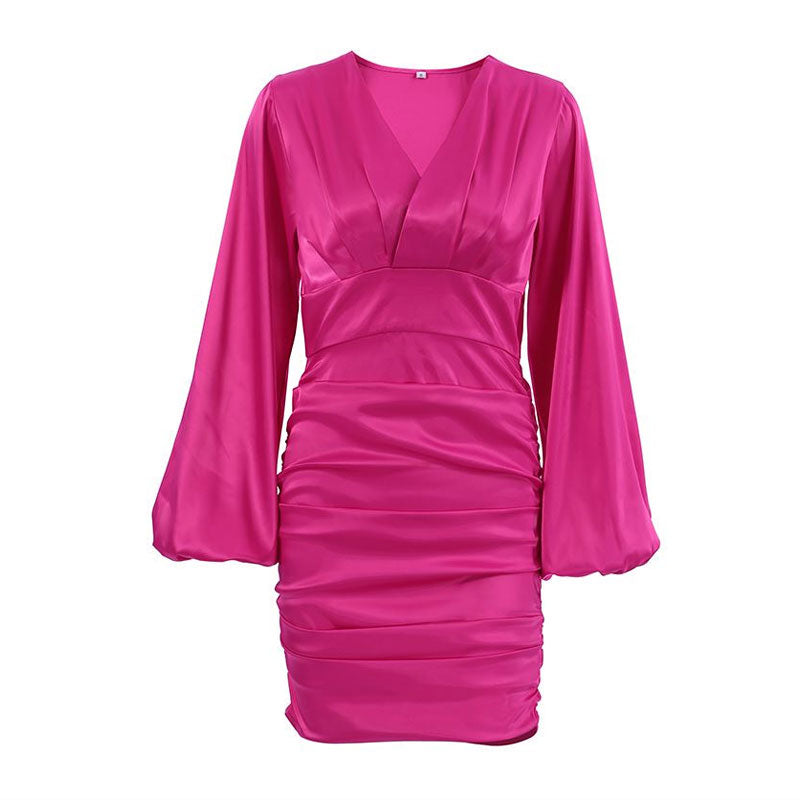 Miranda - mini-robe à manches évêque et col en V